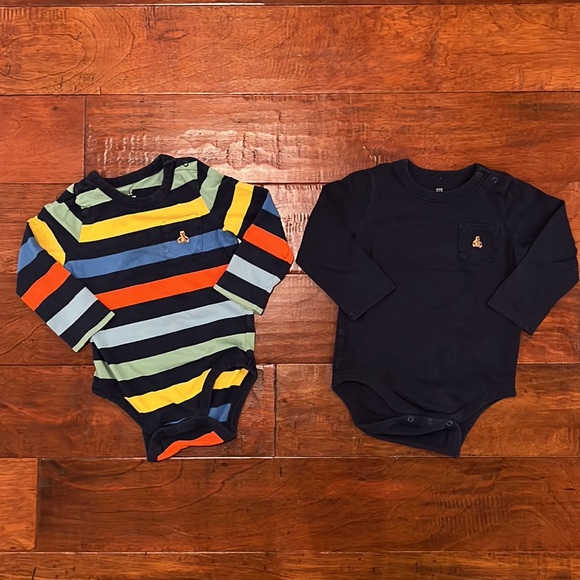 18-24 month Gap Bundle - Picture 4 of 5